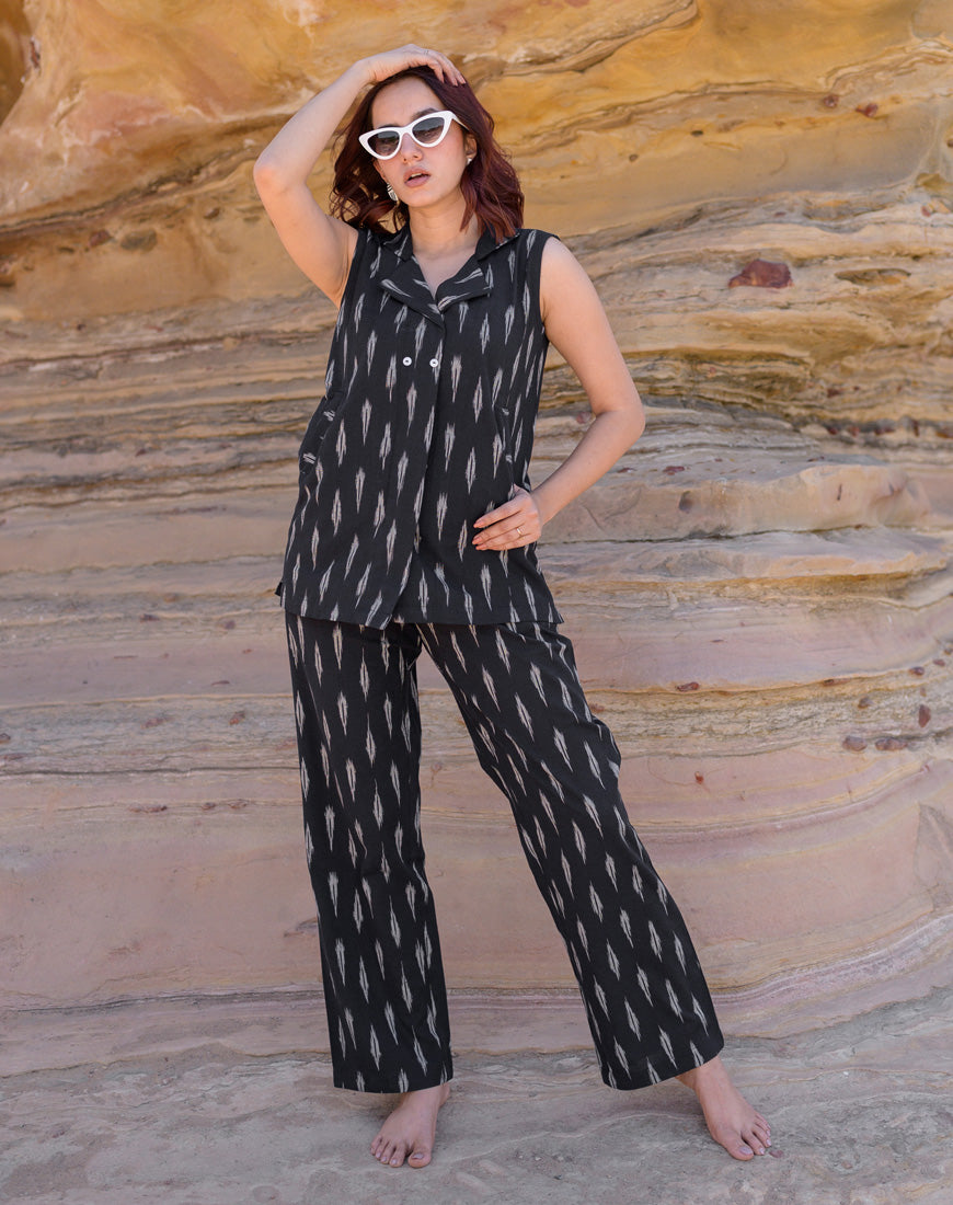Muted Black Ikkat coord