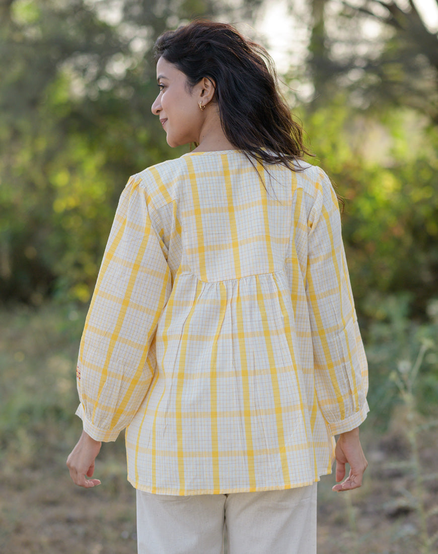 Tic Tac Toe Yellow Top