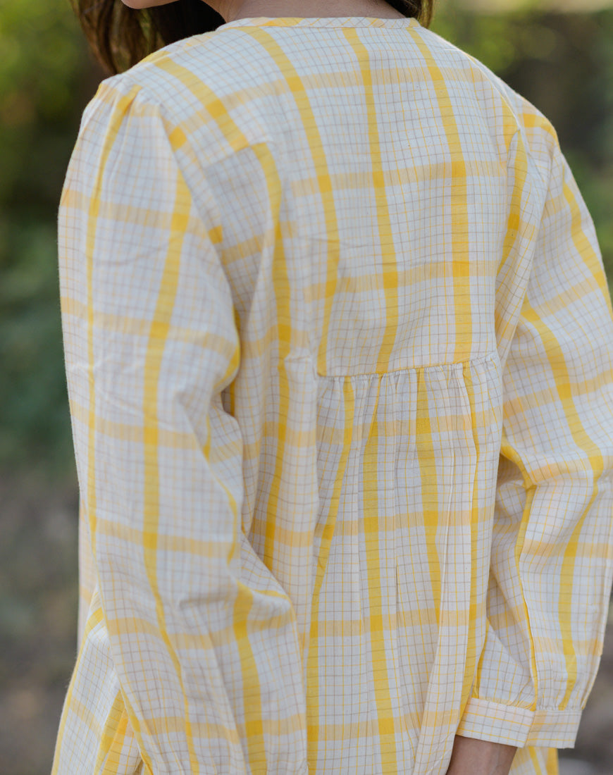 Tic Tac Toe Yellow Top