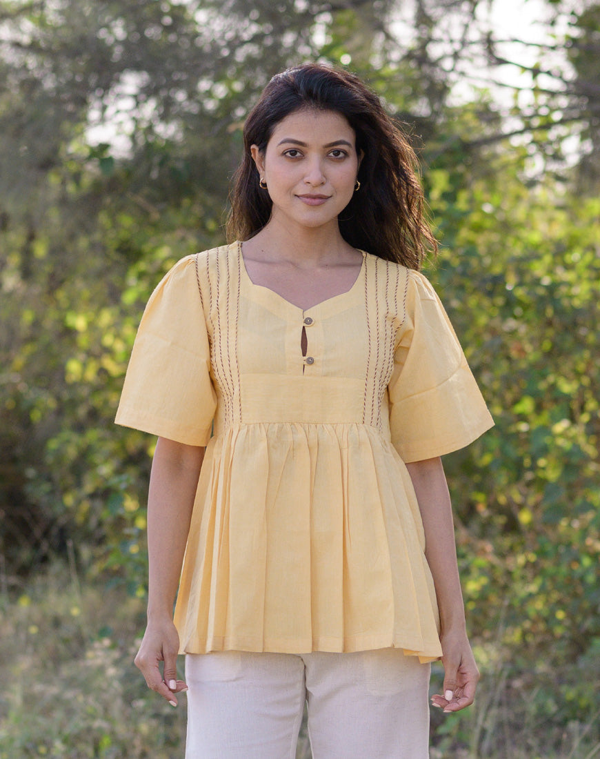Dusky yellow top
