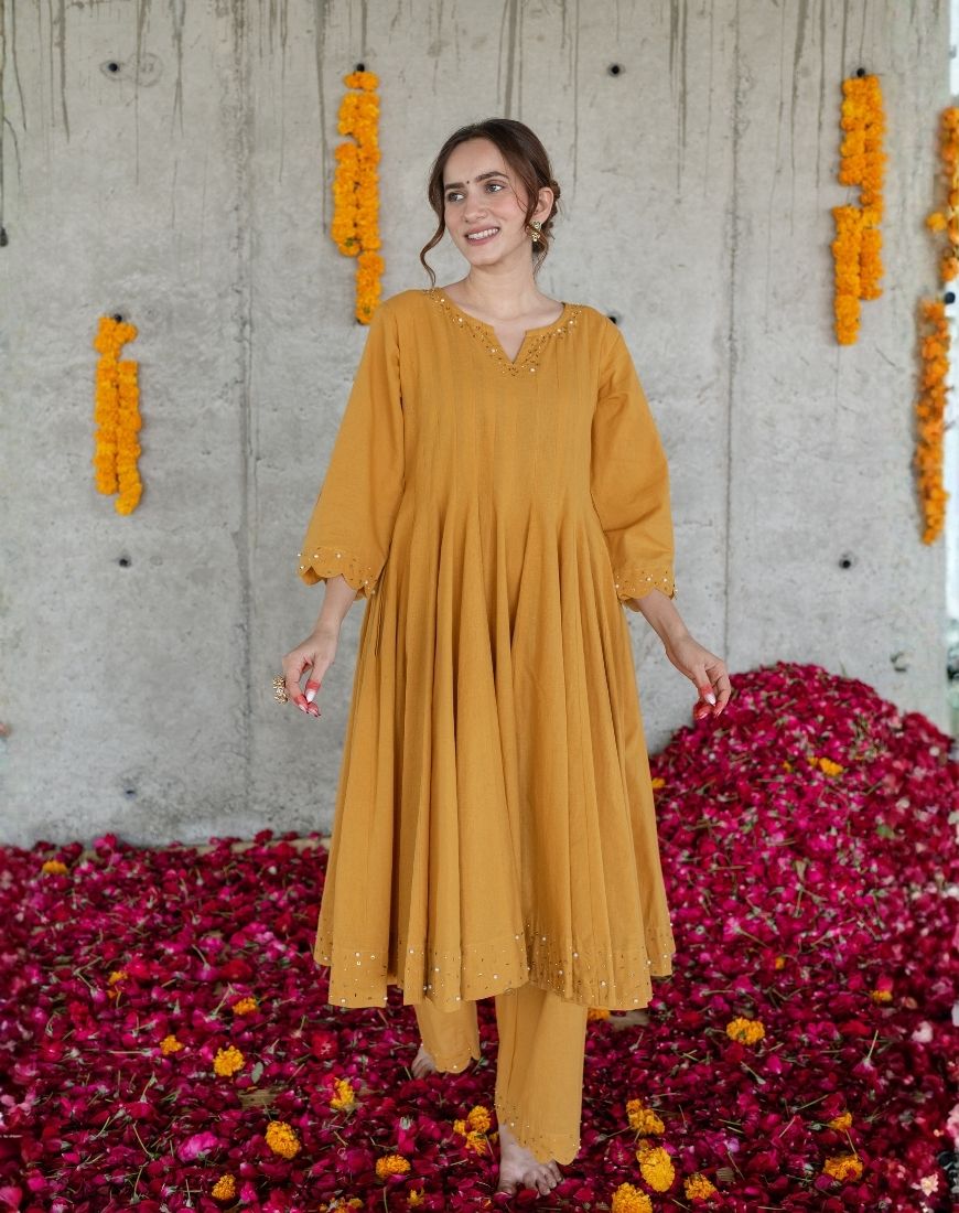 Genda Phool Kurta Set