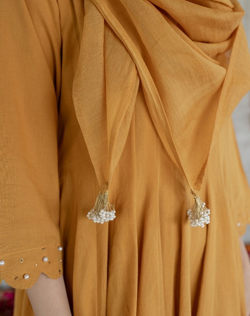 Genda Phool Kurta Set
