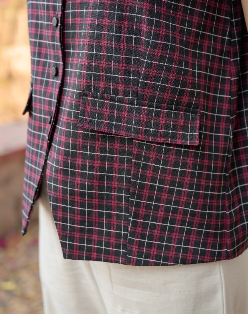 Retro Check Top