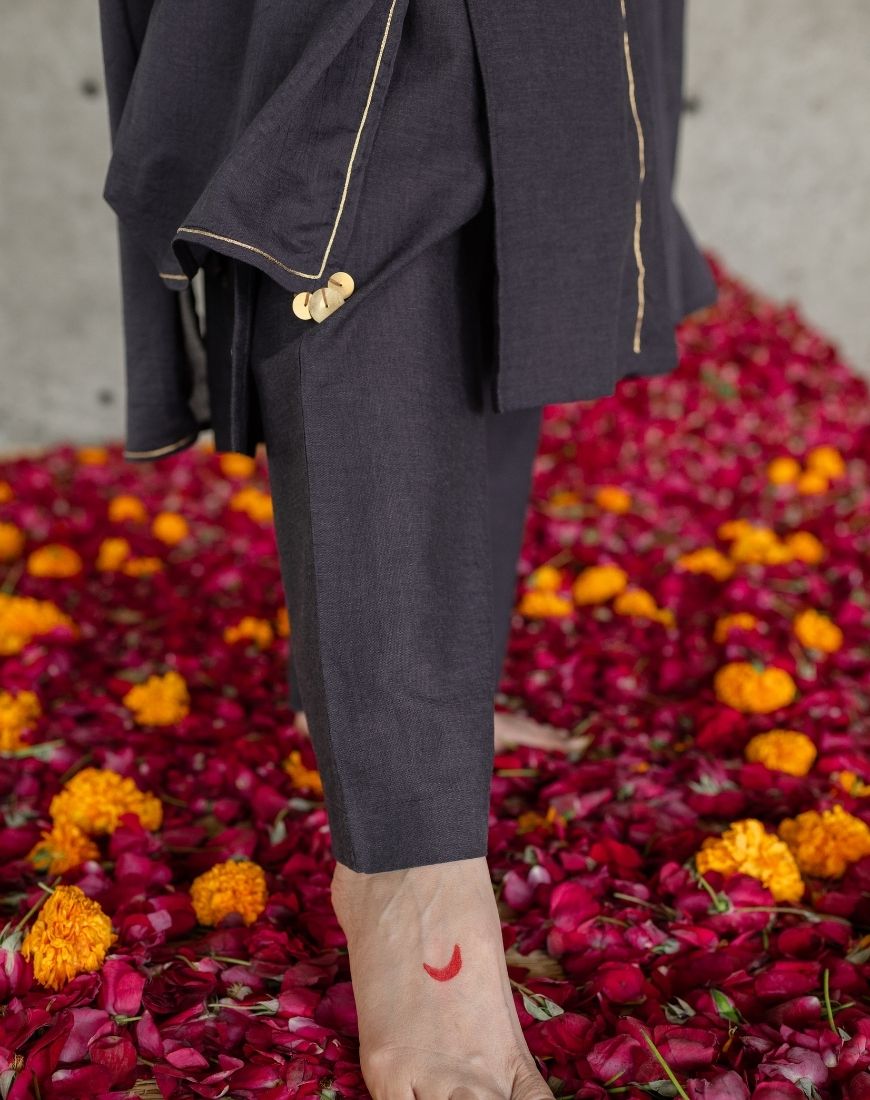 Saaya Kurta Set